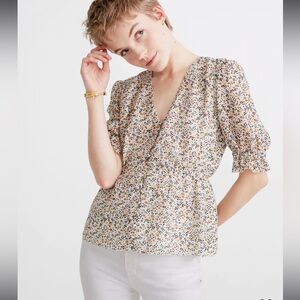 NWT Silk V-Neck Peplum Popover Top in Fieldwalk Floral